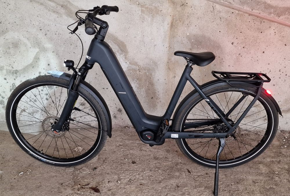 CUBE Kathmandu Hybrid Comfort PRO електрически велосипед