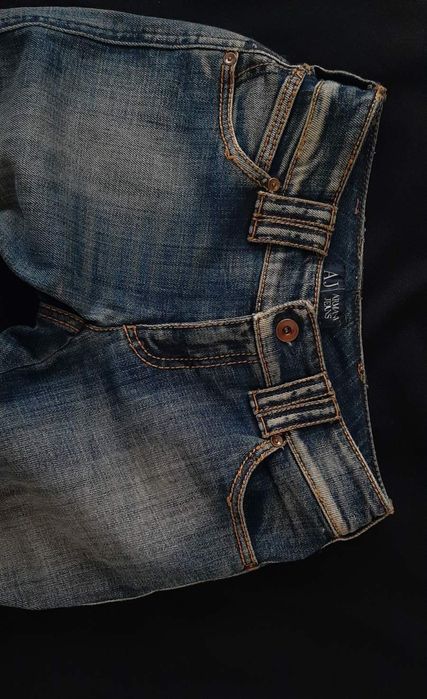 Дънки ARMANI, low rise, сини, yellow wash, XS