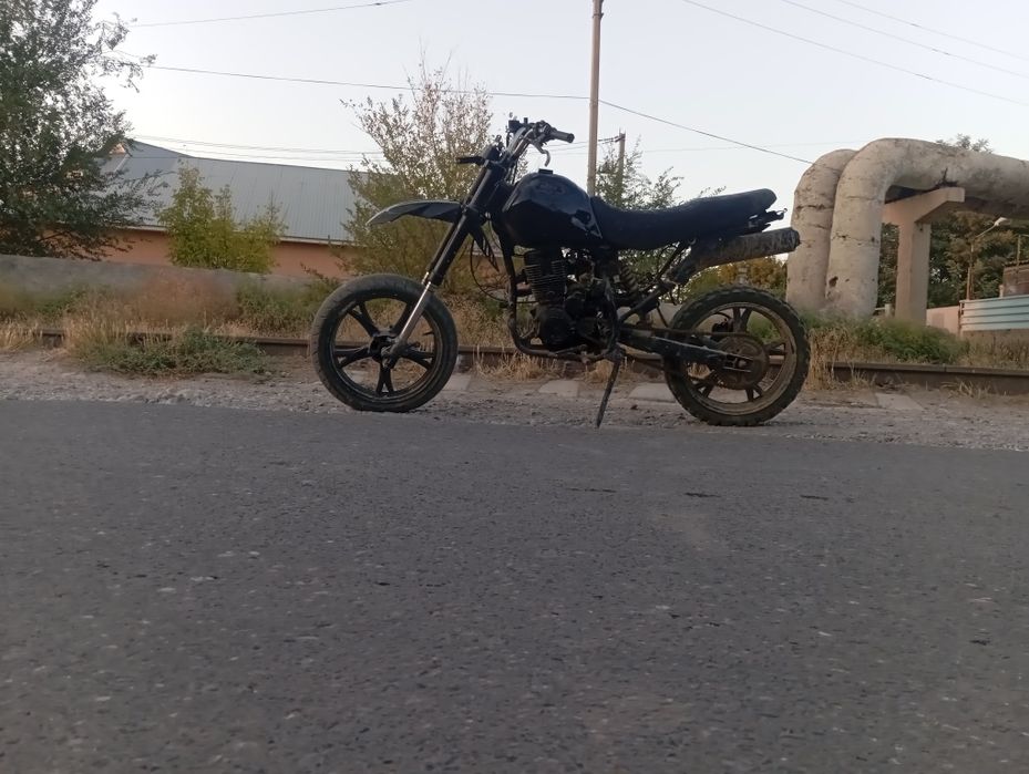 Продам мотоцикл 150 куб