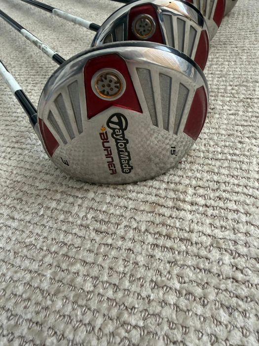 Crosa de golf la bucata