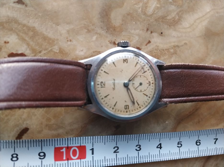 Ceas barbatesc Cortebert