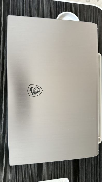 ПРОДАМ Msi Creator 17M