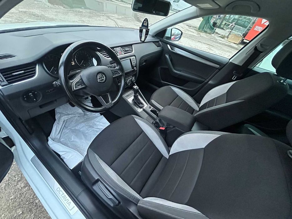 Skoda Octavia 2.0 TDI DSG Style - JOY edition