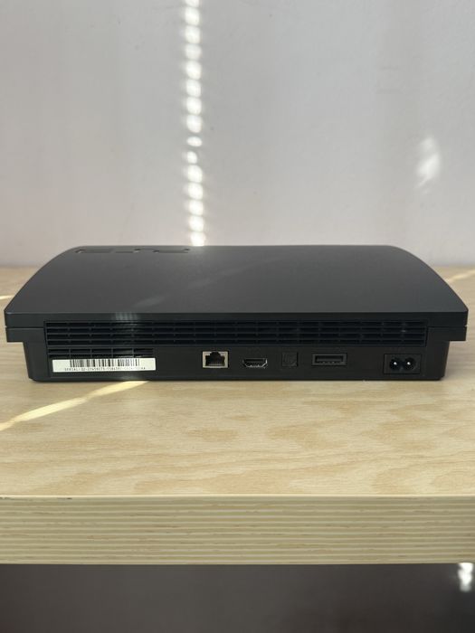 PS3 SLIM + 50 игри
