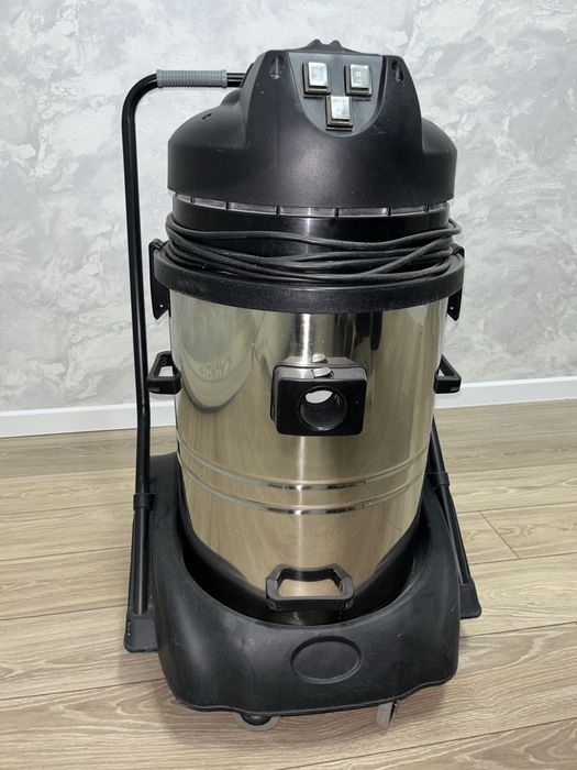 Пылесос для химчистки авто Б/у