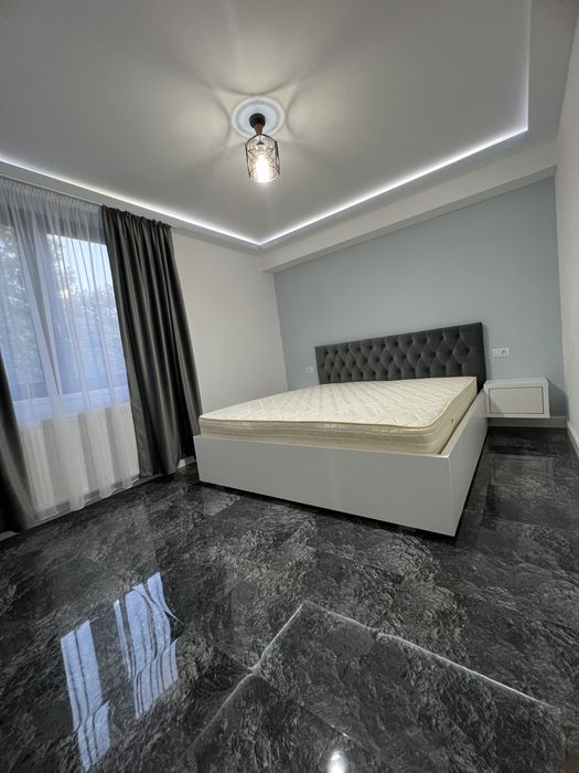 Inchirez apartament!!