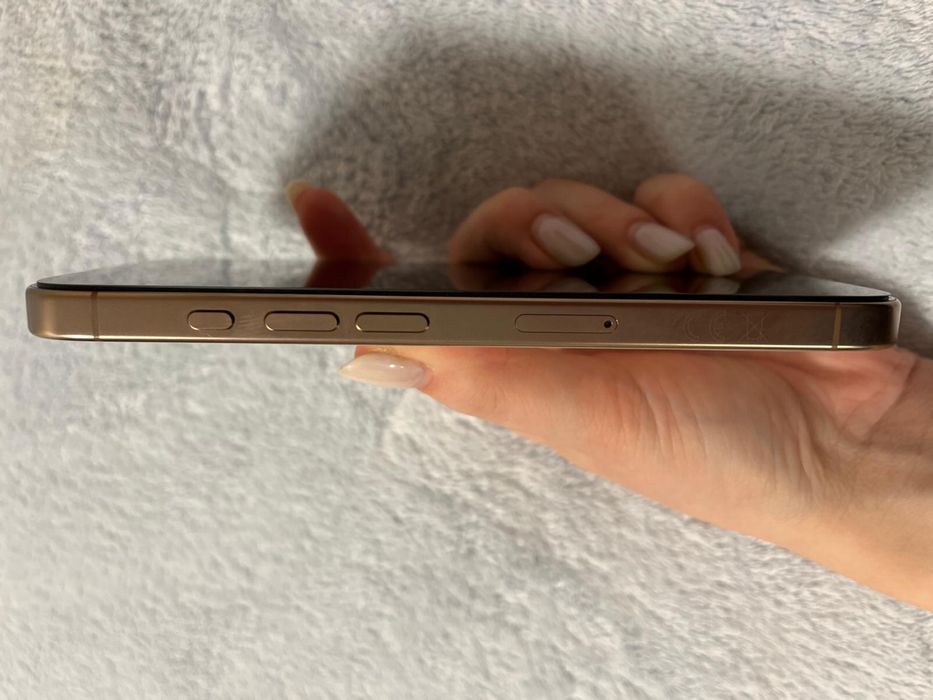 Iphone 16 pro 128 gb ca nou