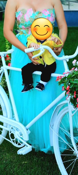 Vand rochie marimea 38