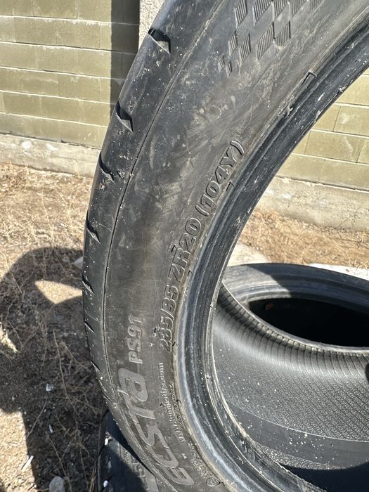 Продам шины от мерседес состояние