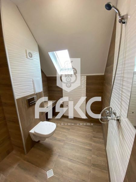 Продава се Тристаен апартамент в София, Орландовци - 150 кв.м за 918 €/кв.м - Снимка #9