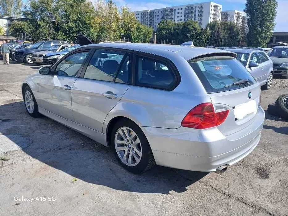 Dezmembrez BMW  E91 Silver 2006