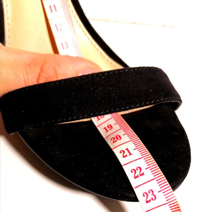 Обувки с висок ток Calvin Klein 36 ти номер