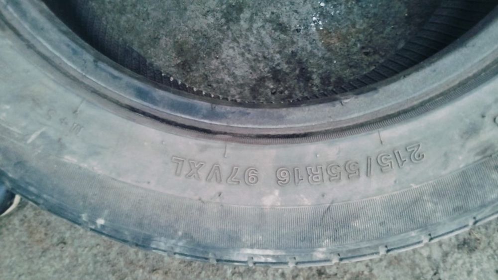 Продам комплект летней резины с диском