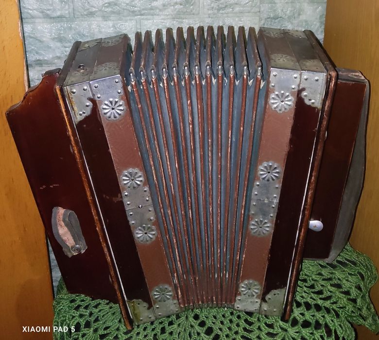 Антикварная русская гармошка