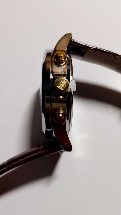 Луксозен мъжки часовник