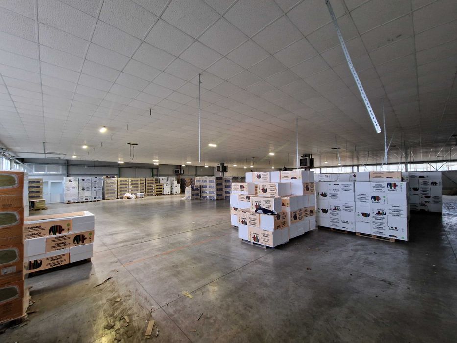 De inchiriat Hala industriala 1400 mp, spatiu depozitare logistica TIR