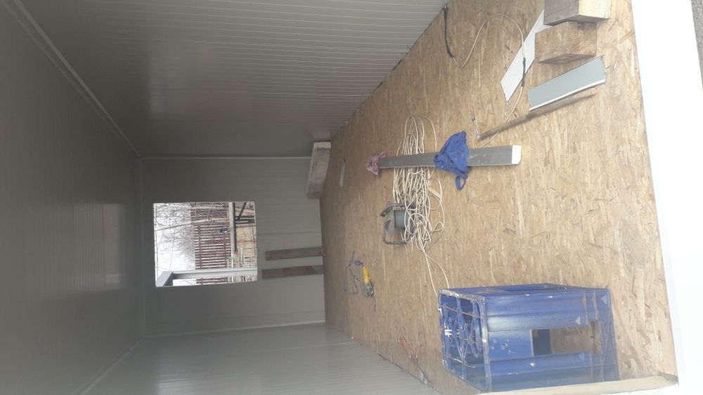 vand container birou