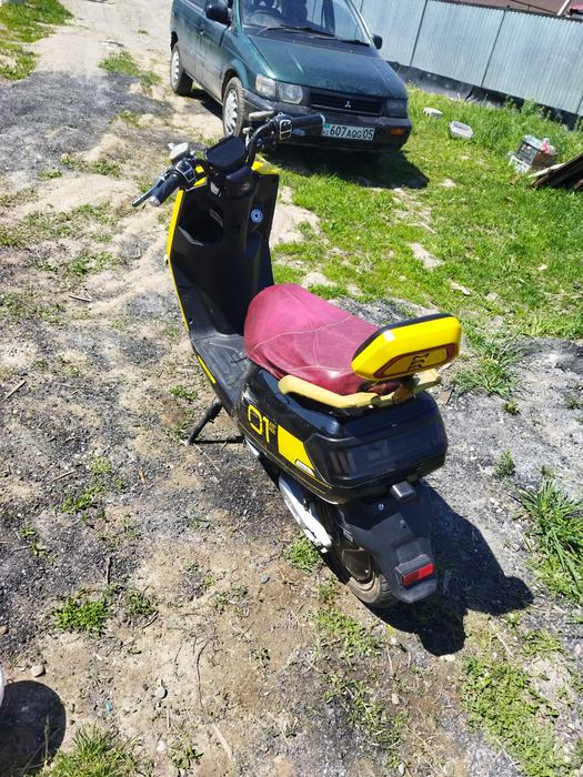 Скутер мопед электро