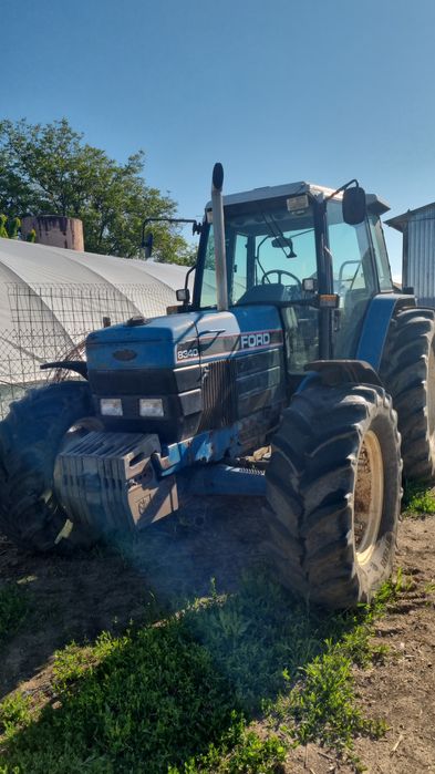 Ford 8340  New holland
