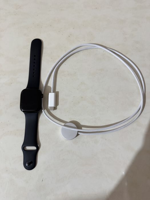 Продается Apple watch series 11