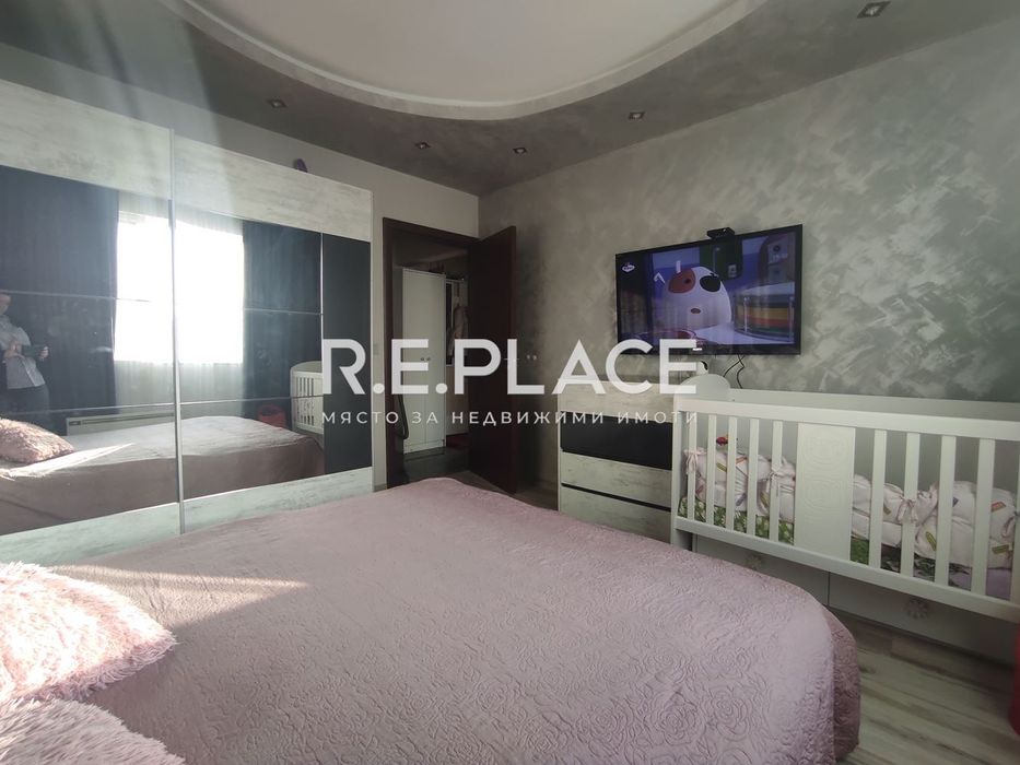 Продава се Четиристаен апартамент в Варна, Кайсиева градина - 86 кв.м за 2156 €/кв.м - Снимка #8