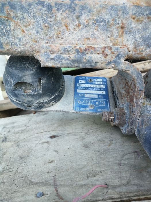 Теглич за пежо 406666