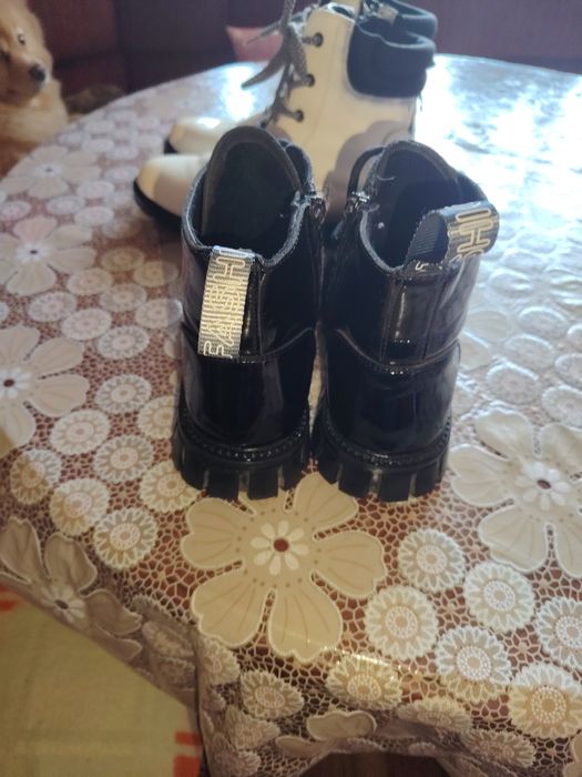 Детски зимни боти