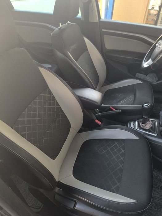 Продаётся Lada Vesta cross , комплектация 1.6 MT Comfort, 2020 г.