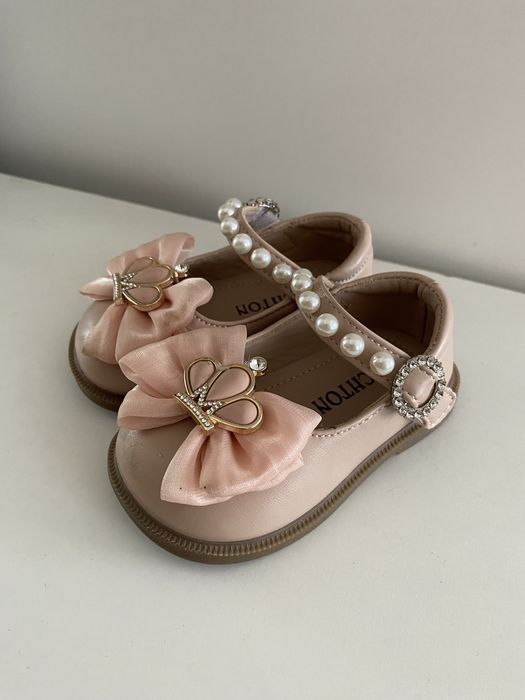 Туфельки для девочек