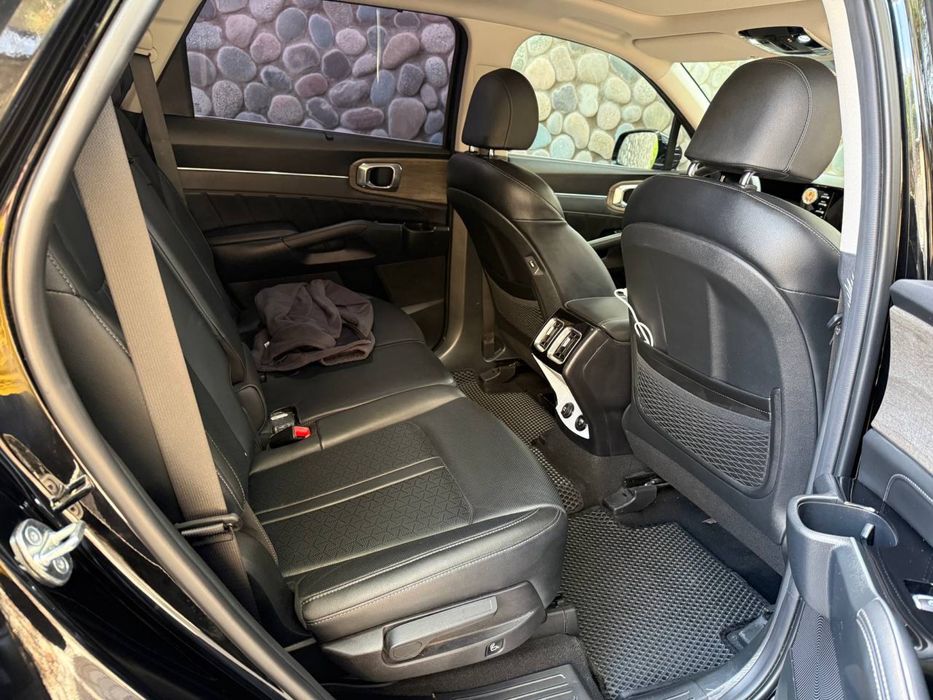 Kia sorento 2,5 7 o’rinki