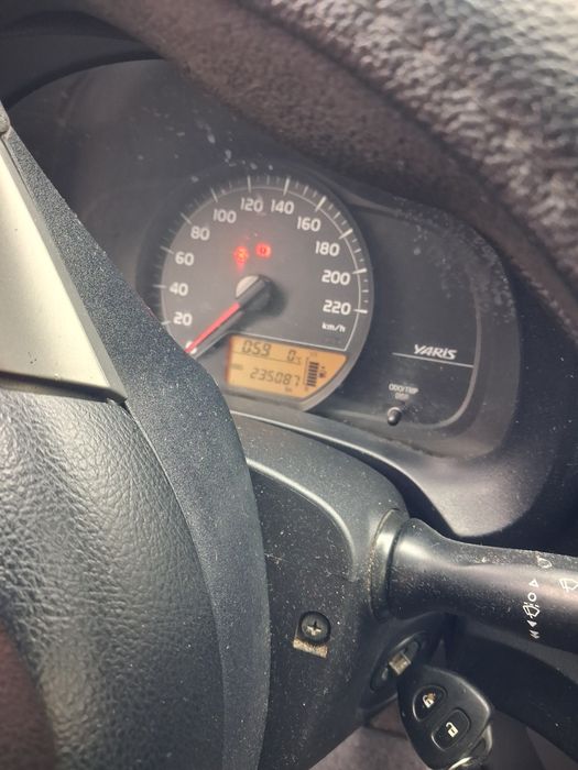 Auto Toyota  Yaris
