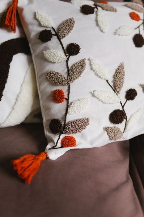 Декоративные подушки