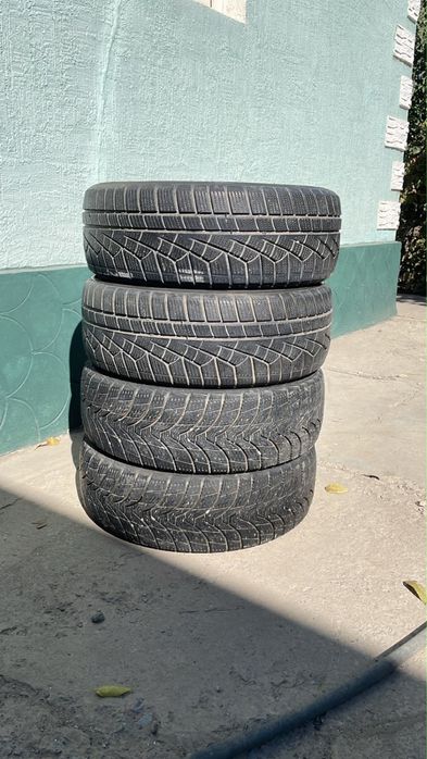 Продам зимние шины 195/60 R15