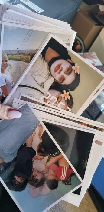 Poze album foto lucioasă