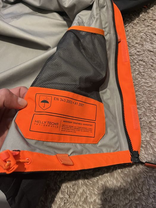 Helly Hansen Chelsea Evolution Waterproof Shell Jacket-мъжко яке
