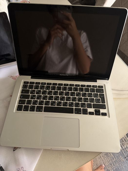 Техника на запчасти или восстановление:Macbook pro, lenovo i7, планшет