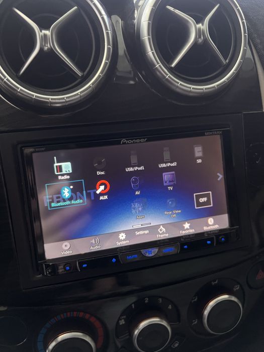 Пионер манитор X8550BT