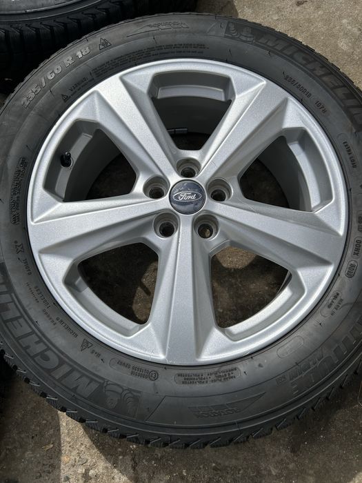 Roti pentru Ford R18