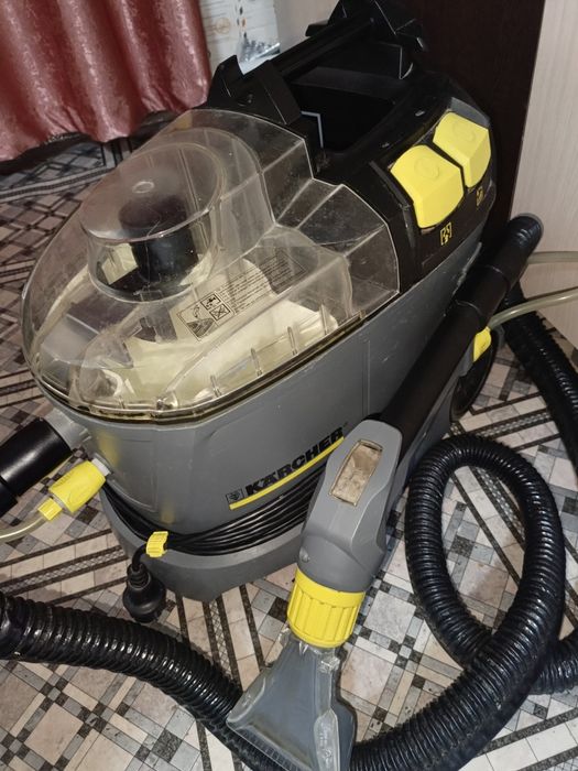 Пылесос Керхер 8/1