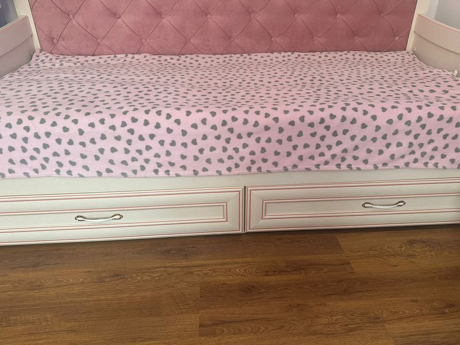 Мебель для спальни