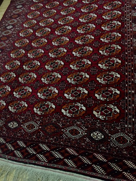 Туркменский ковер