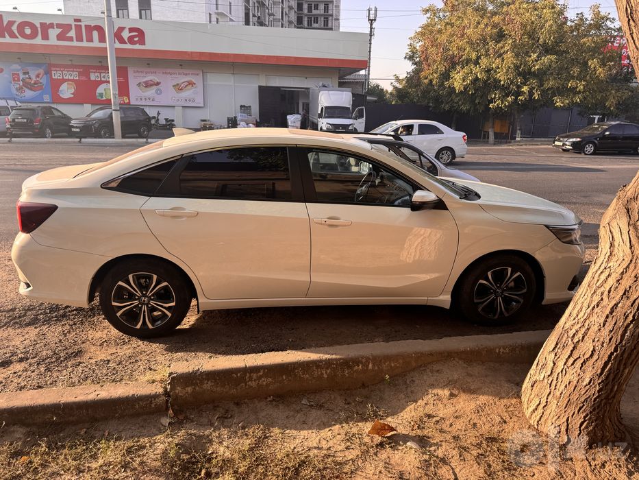 Honda crider 2023
