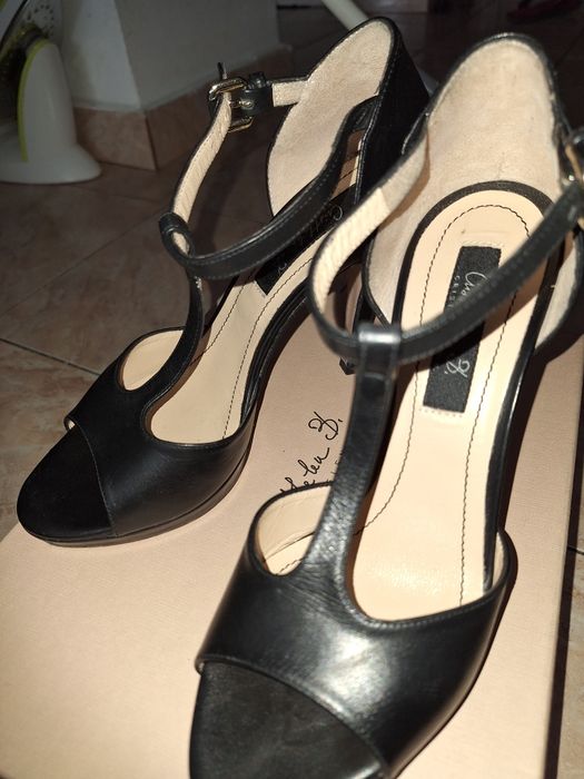 Sandale negre Musette,mărime 36,5