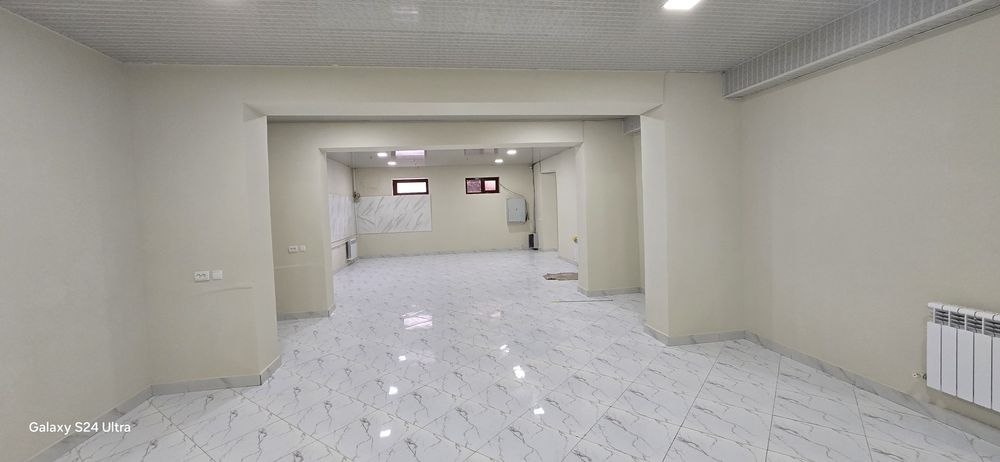 Сдаётся полуподвал помещение районе бульвара