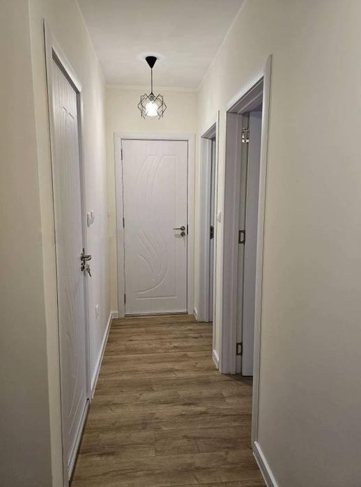 Дава се под наем Тристаен апартамент в Пловдив, Остромила - 79 кв.м за 550 € - Снимка #8