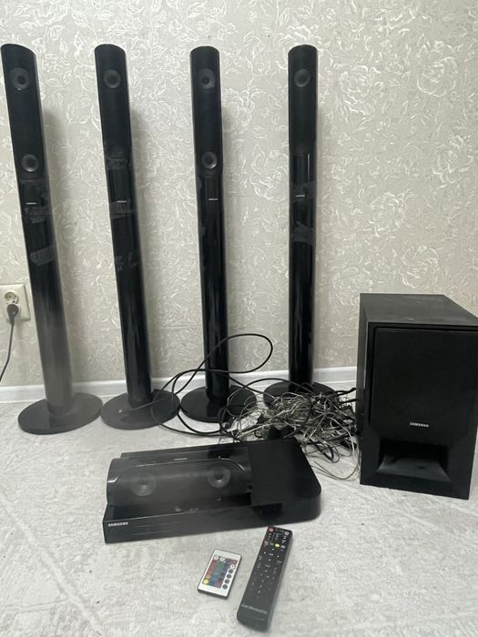 Музыкальный центр