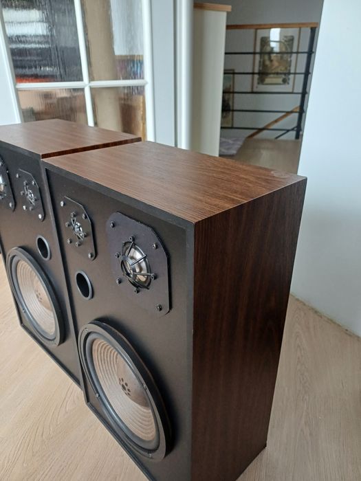 Boxe cu difuzoare Visaton