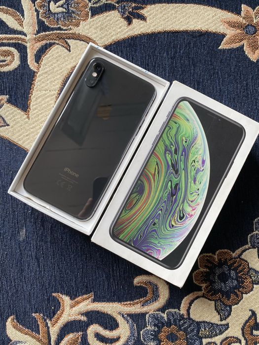 Продам срочно iPhone XS 64GB