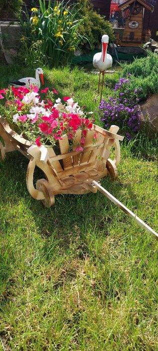 Caruta pentru flori decoratiun gradina