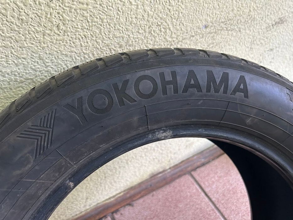 Гуми YOKOHAMA 215/60/17 х3